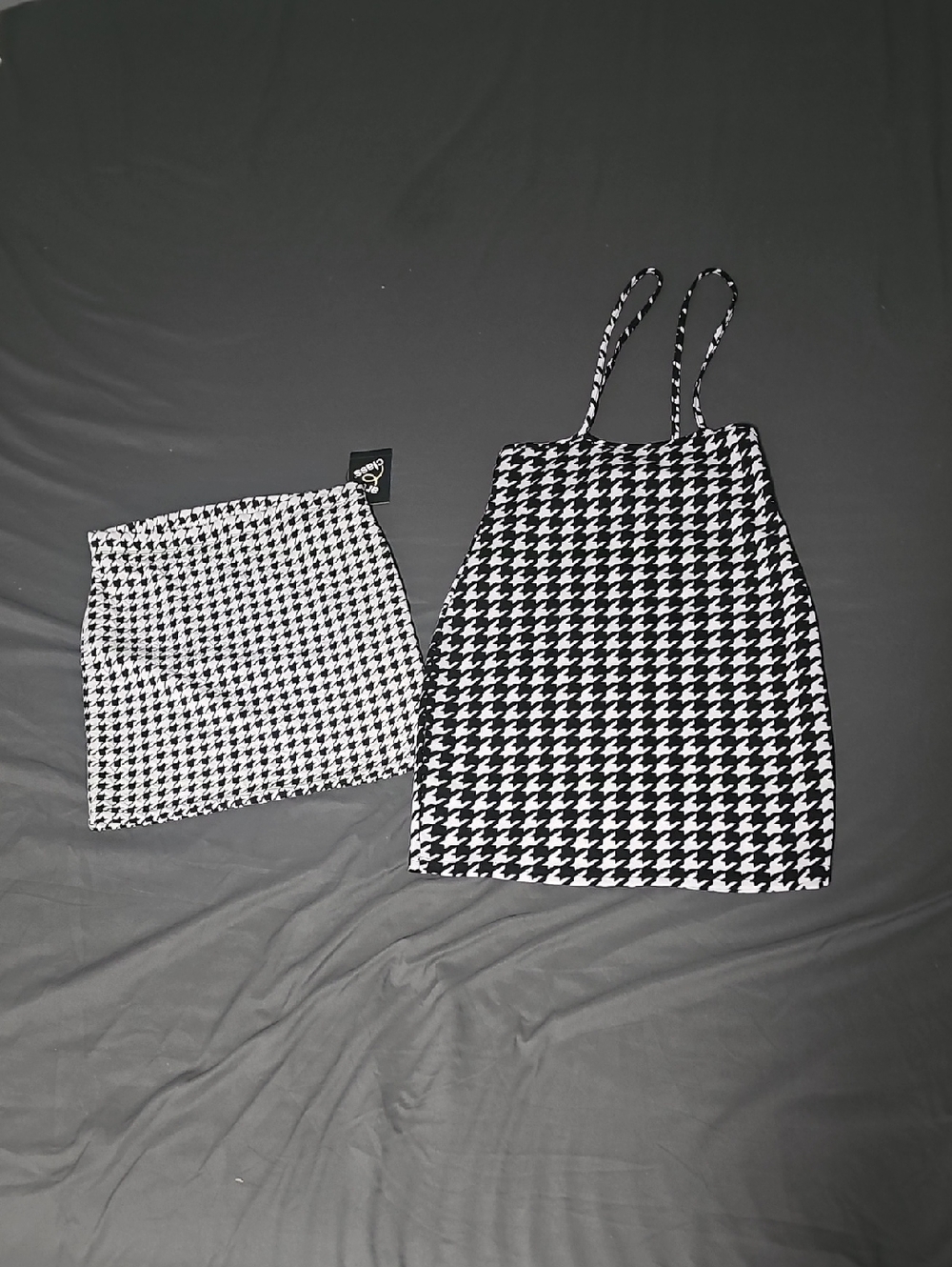 Houndstooth Skirt Bundle